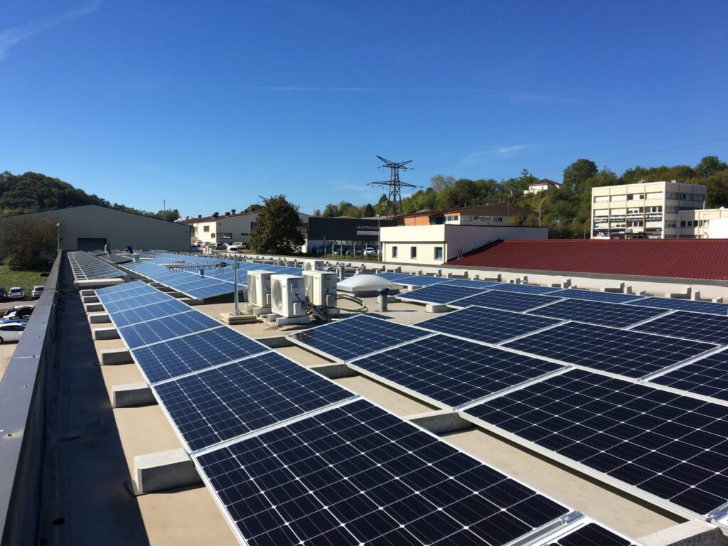 Younergie energie photovoltaique, panneaux solaires